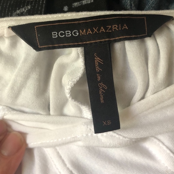 BCBGMaxAzria White Cotton Top with Stretch - Picture 9 of 10